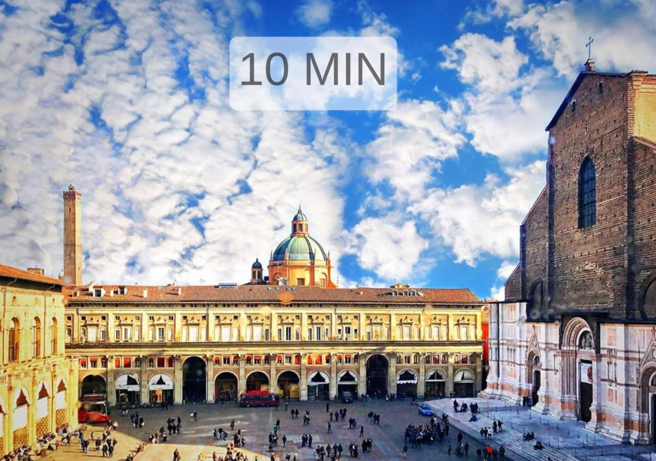 Cozy Apartment In The Heart Of Bologna Bagian luar foto