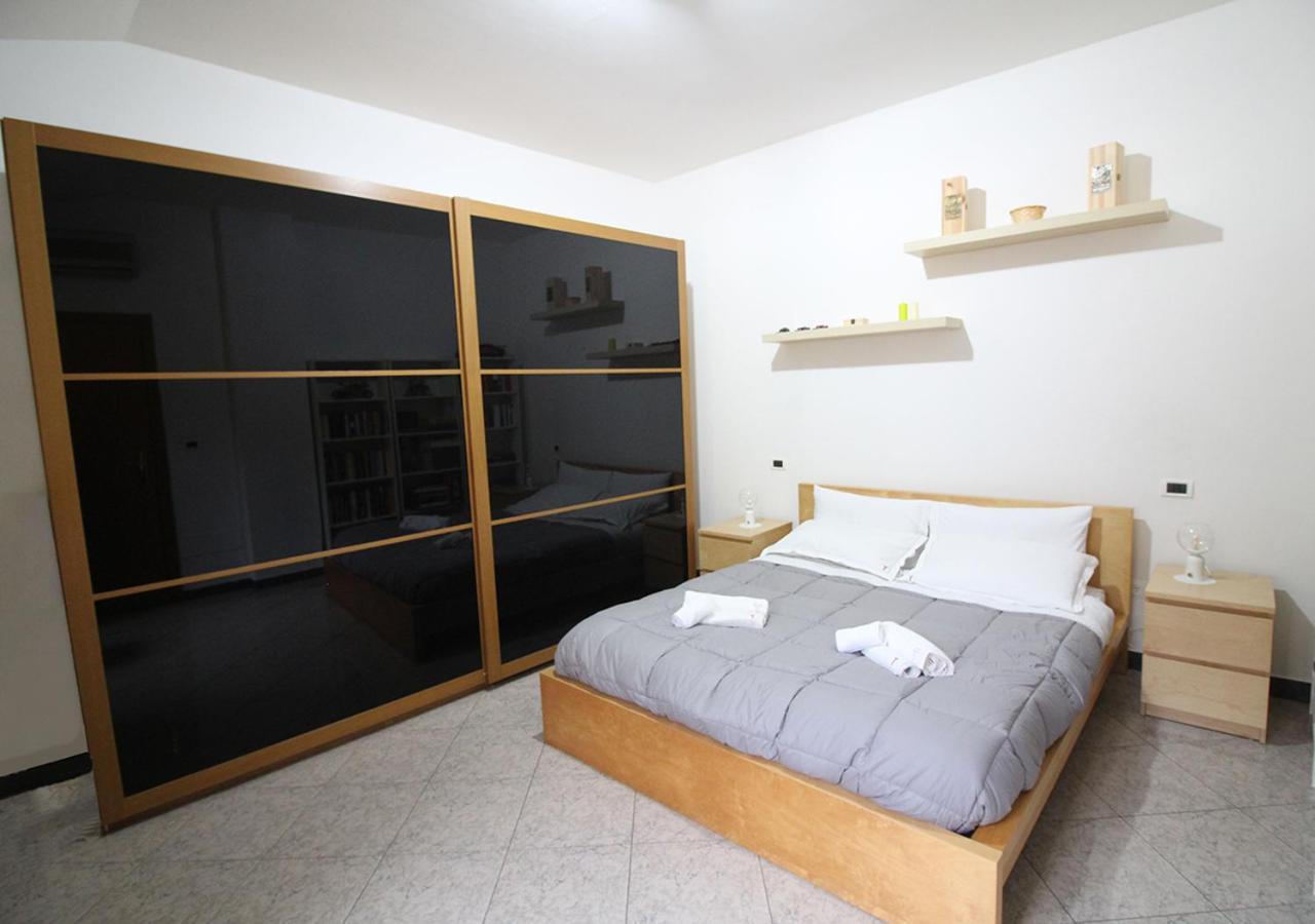 Cozy Apartment In The Heart Of Bologna Bagian luar foto