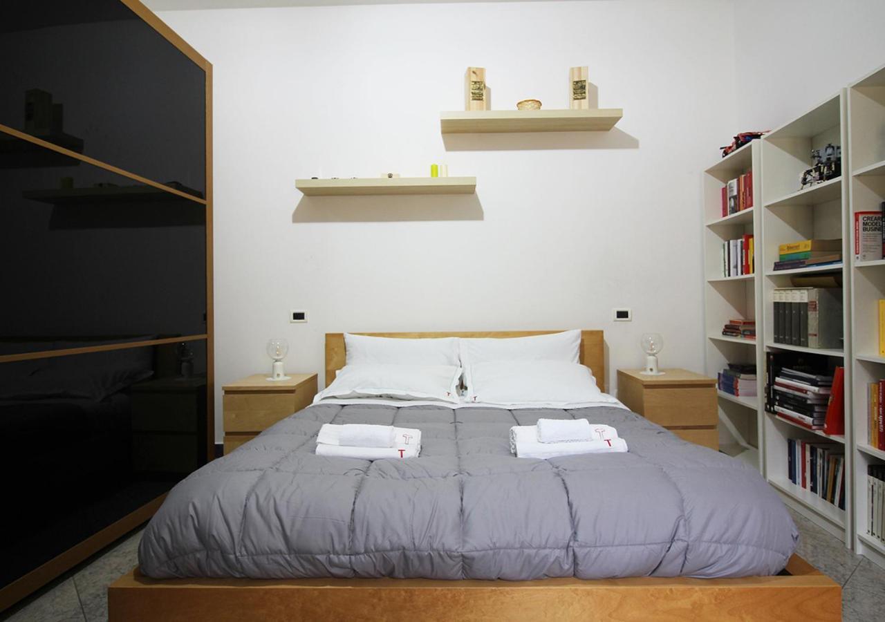 Cozy Apartment In The Heart Of Bologna Bagian luar foto