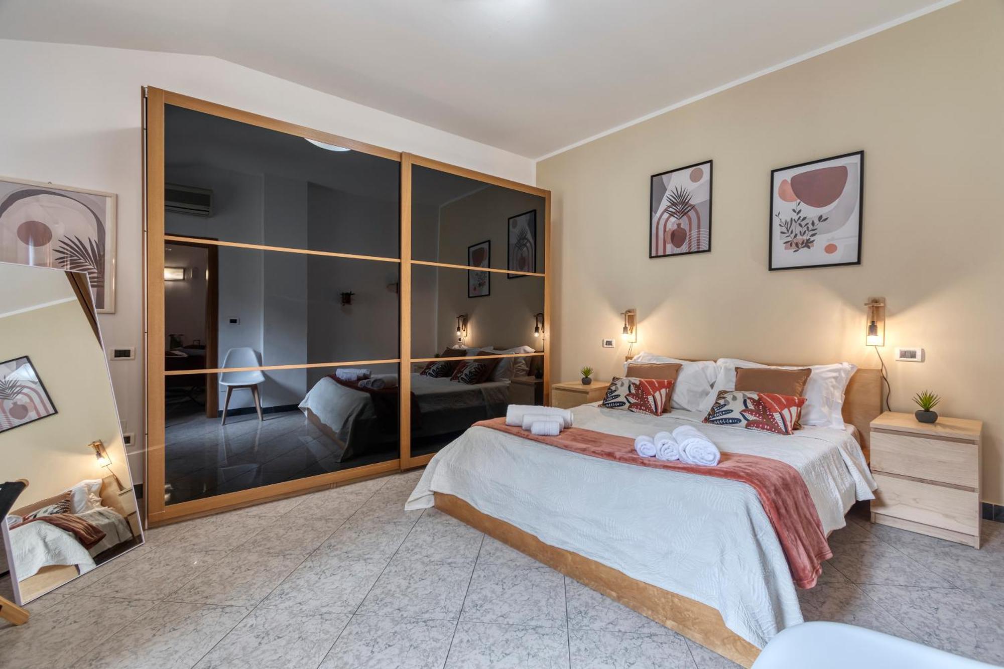 Cozy Apartment In The Heart Of Bologna Bagian luar foto