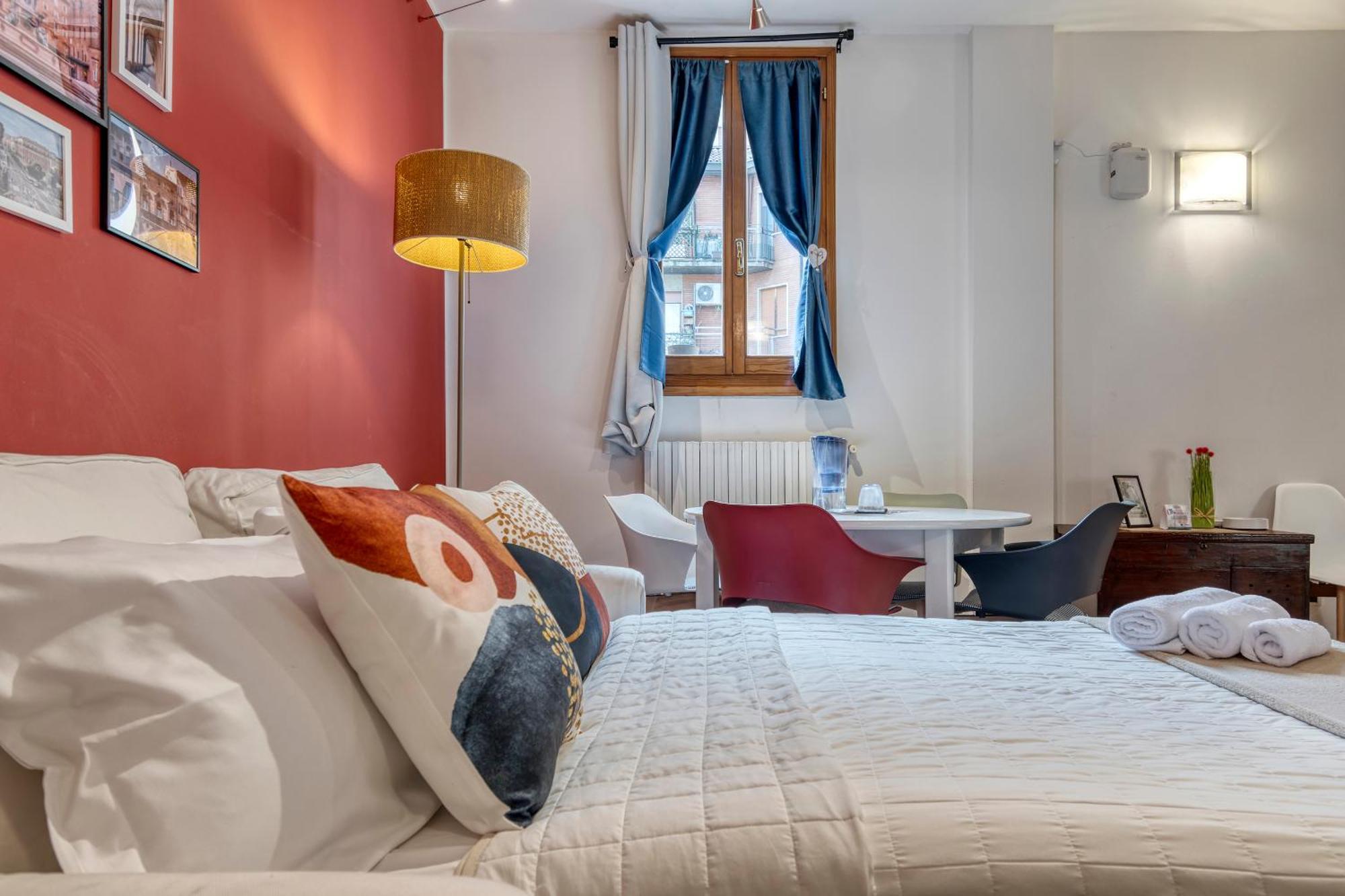 Cozy Apartment In The Heart Of Bologna Bagian luar foto