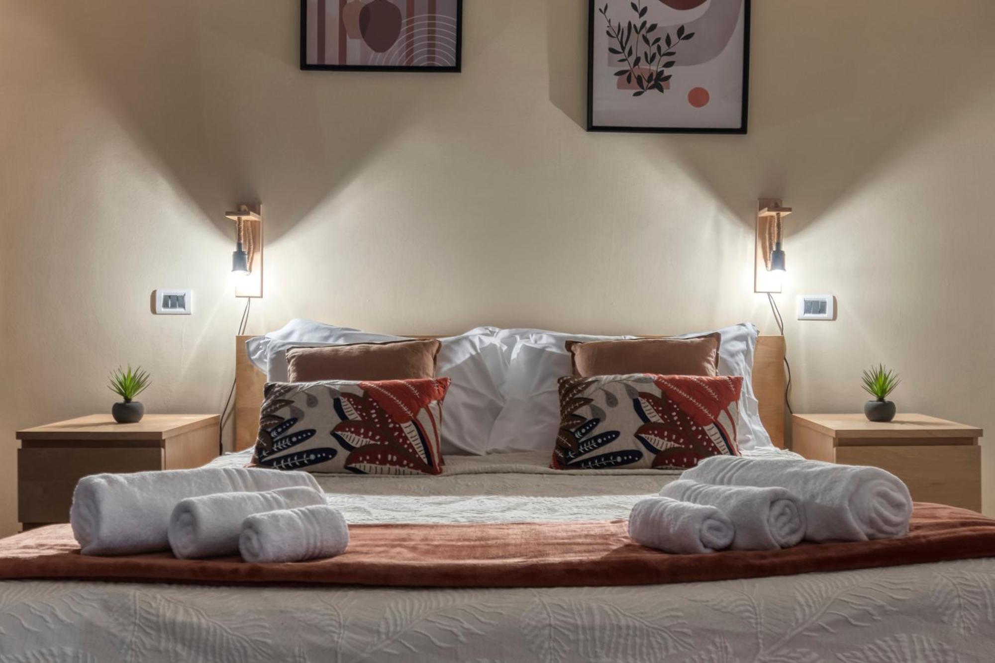 Cozy Apartment In The Heart Of Bologna Bagian luar foto