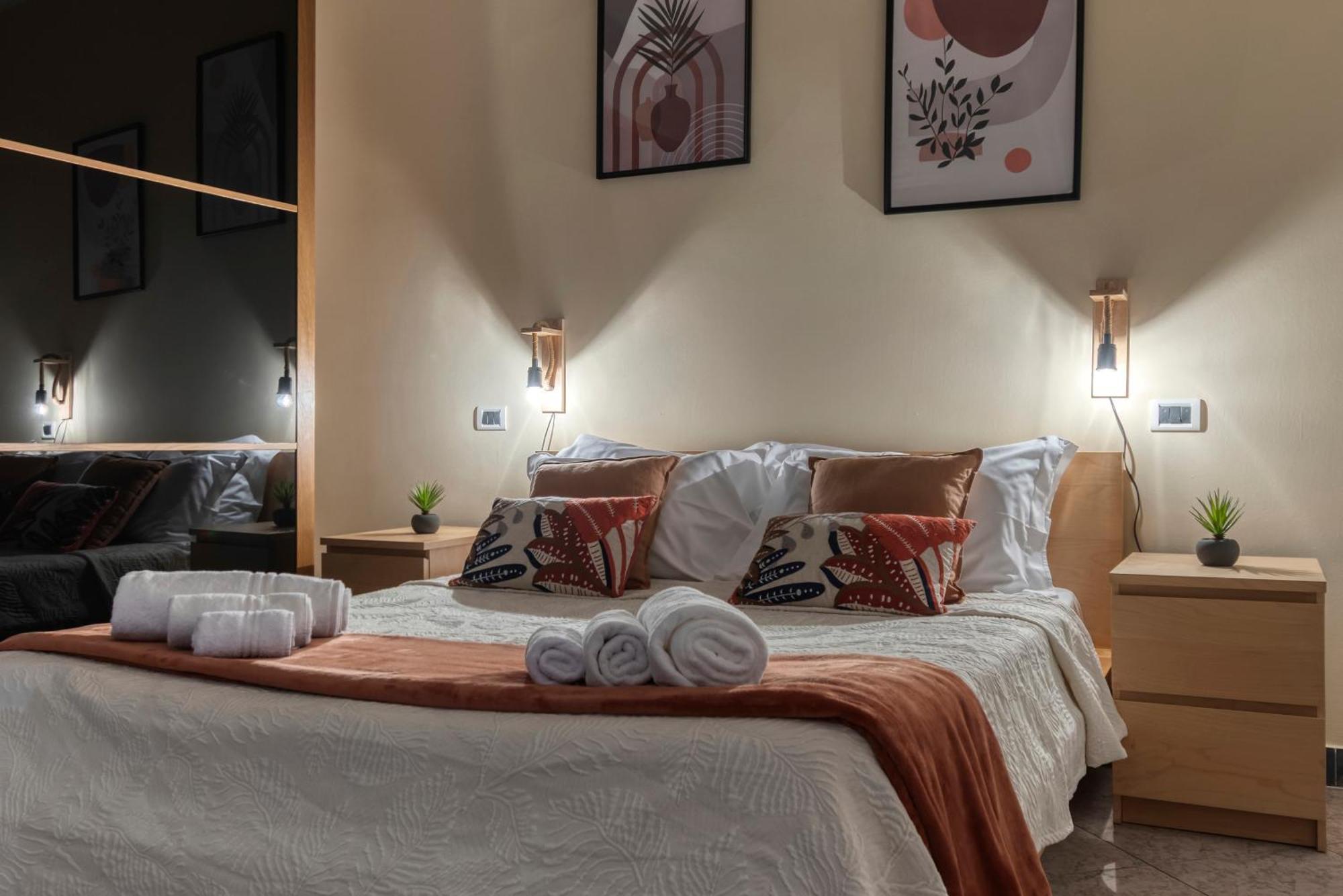 Cozy Apartment In The Heart Of Bologna Bagian luar foto